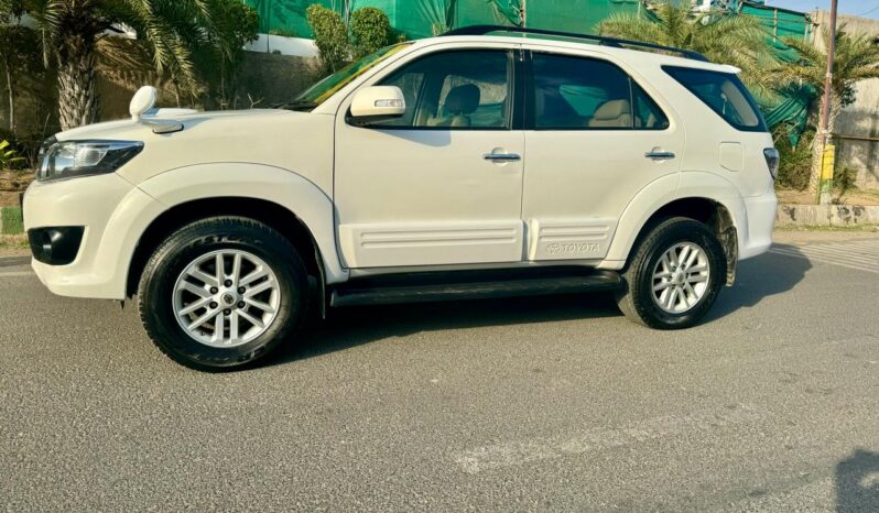
								Certified Used Toyota Fortuner 3.0 4X2 AT full									
