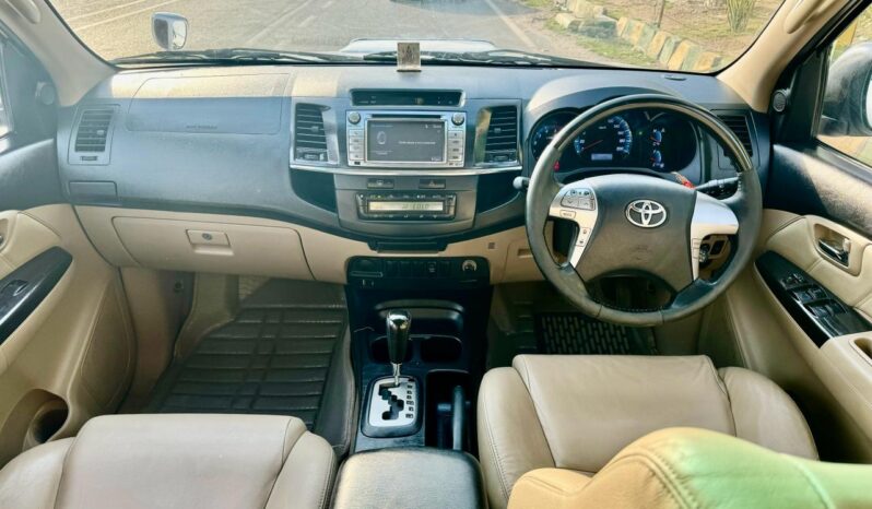 
								Certified Used Toyota Fortuner 3.0 4X2 AT full									