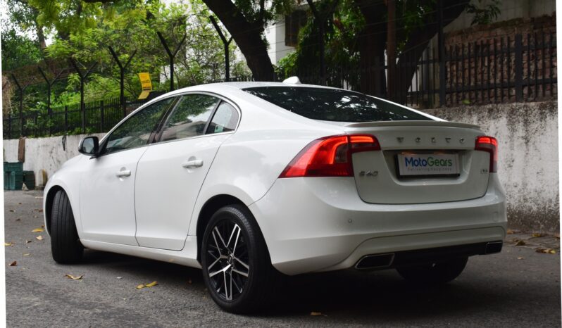 
								Certified Used Volvo S60 Sedan 2016 D5 Inscription 2.4L 1st Diesel full									