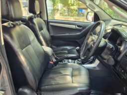 
										Certified Used Isuzu D MAX 4X4 V CROSS full									