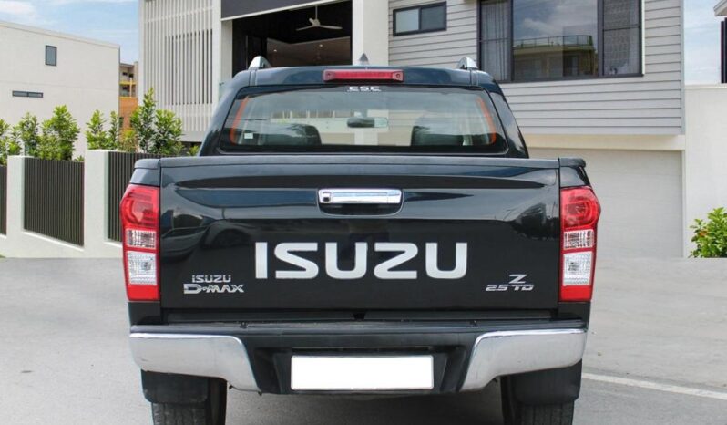 
								Certified Used Isuzu D MAX 4X4 V CROSS full									