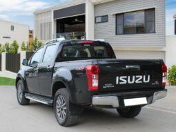 
										Certified Used Isuzu D MAX 4X4 V CROSS full									