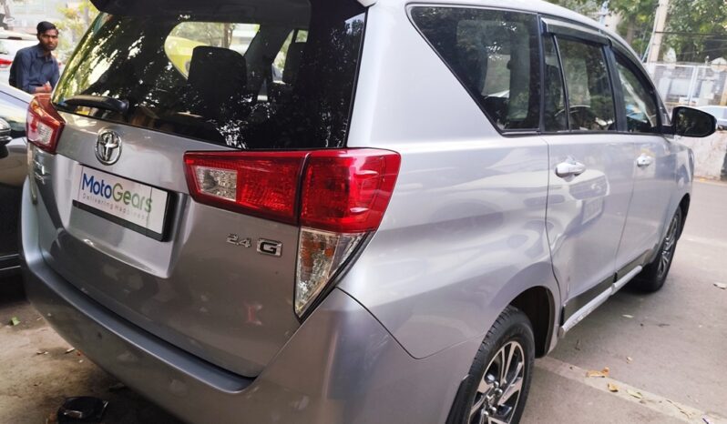 
								Used Toyota Innova Crysta 2.4 GX 7 STR full									