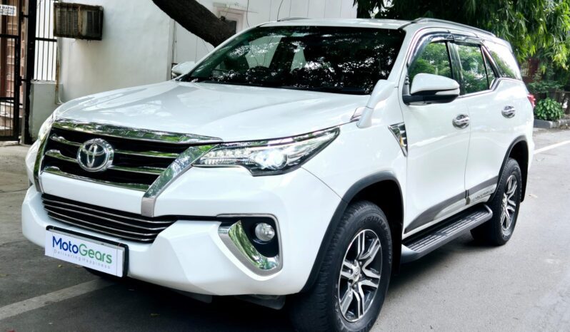 
								Certified Used Toyota Fortuner 2.8 4X2 AT full									