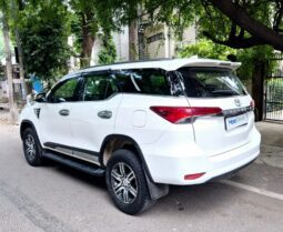 
										Certified Used Toyota Fortuner 2.8 4X2 AT full									