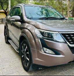 
										Certified Used Mahindra XUV500 W11 AT full									