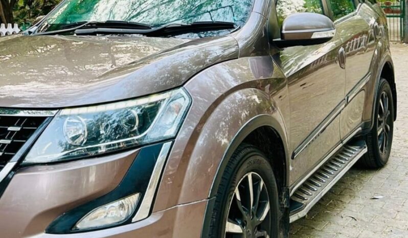 
								Certified Used Mahindra XUV500 W11 AT full									