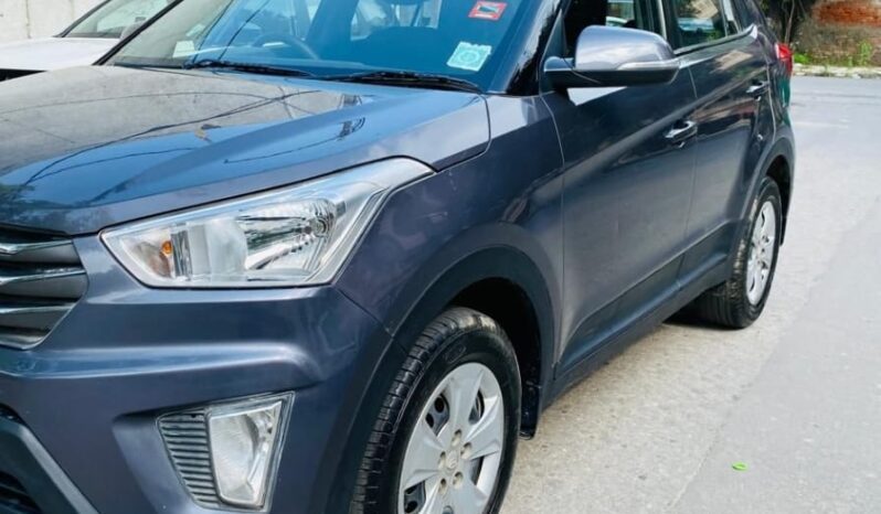 
								Hyundai Creta 1.6 E+ Petrol full									