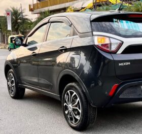 Tata Nexon XM (S) PETROL