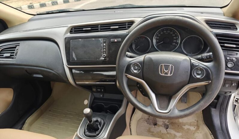 
								Certified Used Honda City V I-VTEC full									