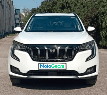 Mahindra XUV700 AX 7 Diesel AT 7 STR