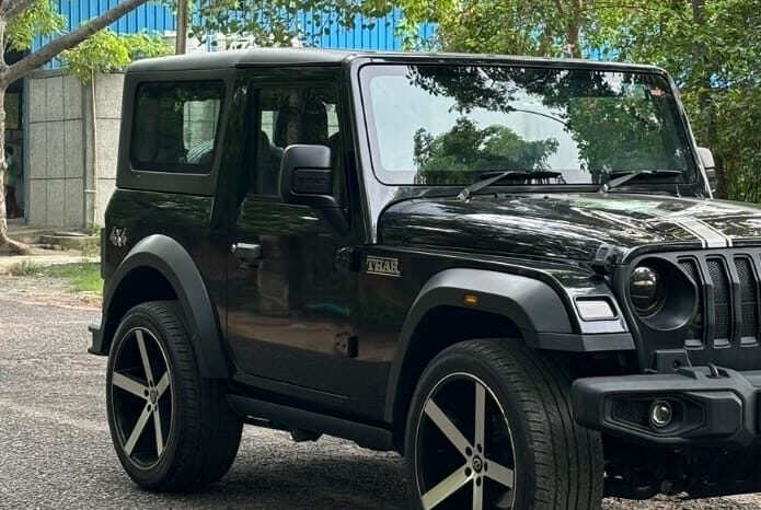 
								Mahindra Thar LX Hard Top Diesel AT 4WD full									