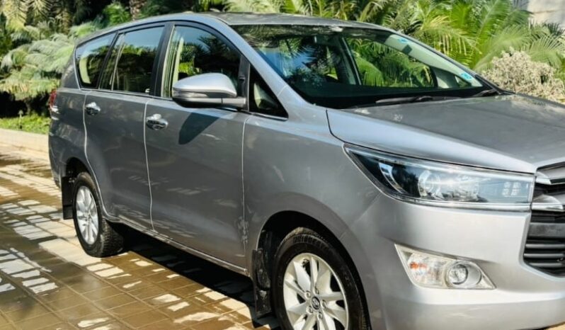 
								Toyota Innova Crysta 2.4 VX 7 STR full									