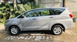 
										Toyota Innova Crysta 2.4 VX 7 STR full									