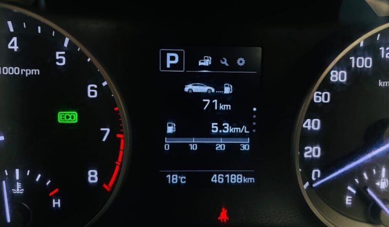 
								Hyundai Elantra 1.6 SX AT full									