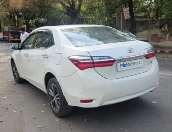 Toyota Corolla Altis 1.8 VL AT