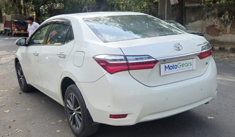 
								Toyota Corolla Altis 1.8 VL AT full									