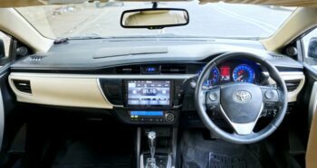 Toyota Corolla Altis 1.8 G AT