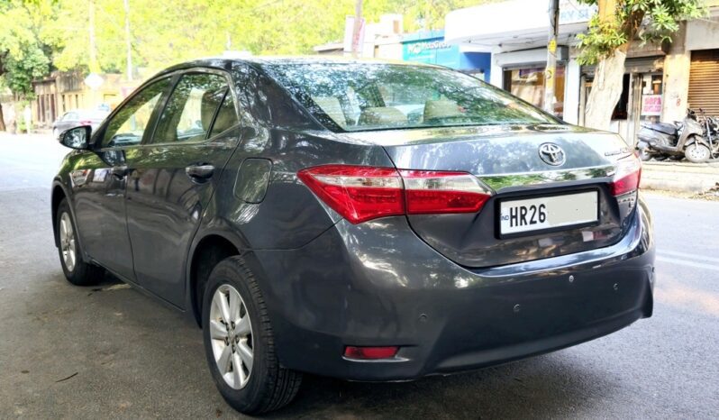 
								Toyota Corolla Altis 1.8 G AT full									
