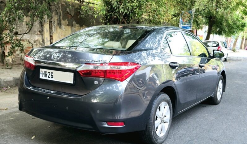 
								Toyota Corolla Altis 1.8 G AT full									