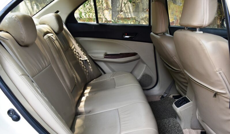 
								Maruti Suzuki Dzire VXI full									
