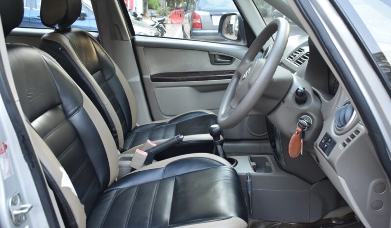 
								Maruti Suzuki SX4 VXI full									