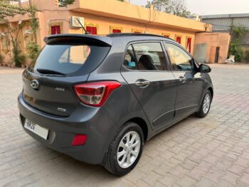 Hyundai Grand i10 ASTA AT
