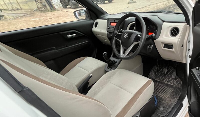 
								Maruti Suzuki Wagon R VXI 1.0 full									