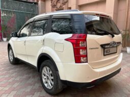 Mahindra XUV500 W8