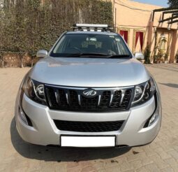 Mahindra XUV500 W8